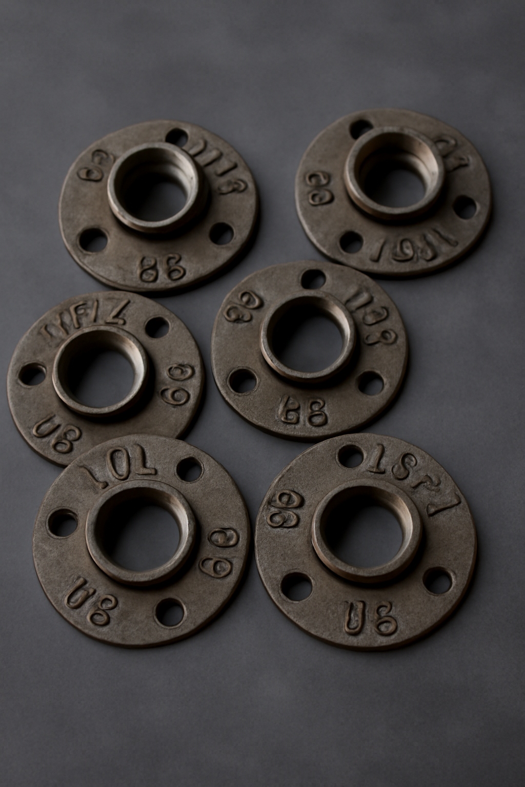 Фланец чугунный DN 2400 РN 6 СЧ15 ГОСТ 33259-2015